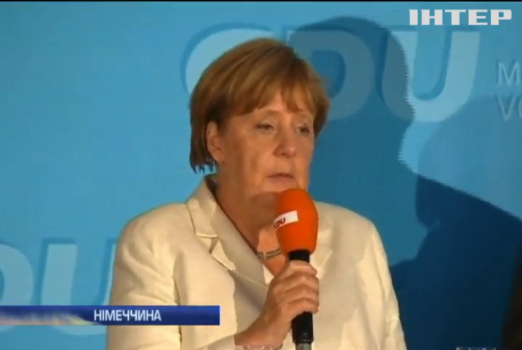 Меркель вимагає від Росії дотримуватися Мінських угод