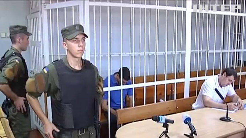 В Николаеве суд оставил под стражей арестованного полицейского