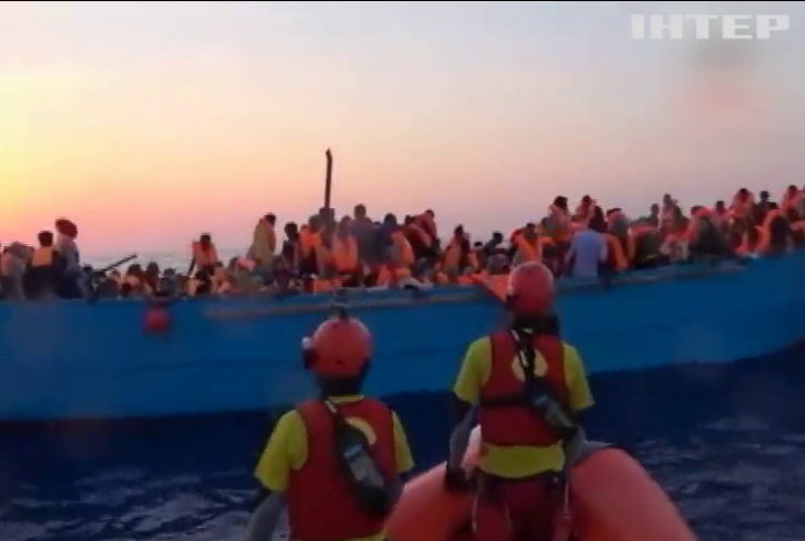 У берегів Лівії врятували 2700 мігрантів