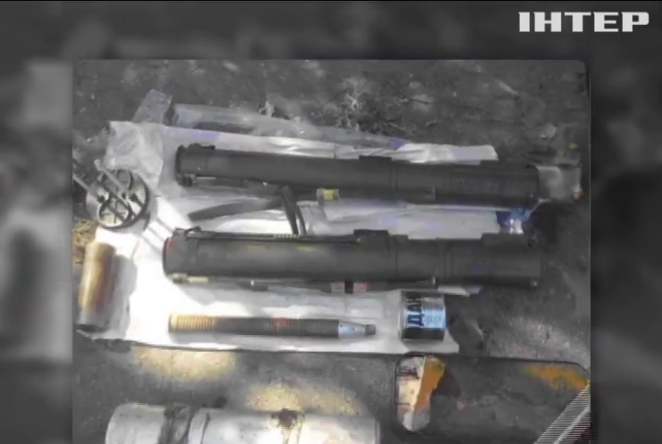 В зоні АТО знайшли схованки з російською зброєю