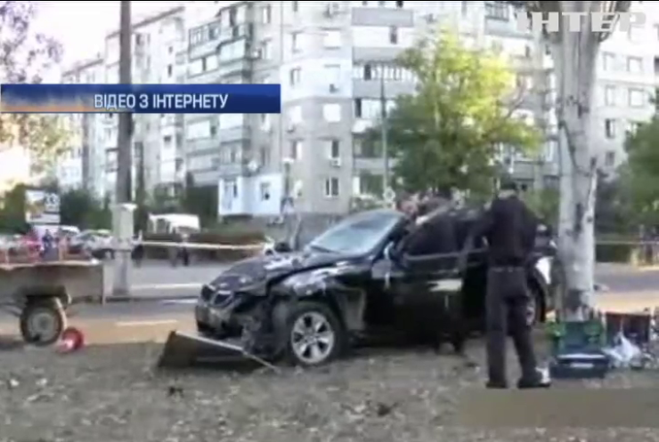 В Миколаєві п’яний водій на смерть збив чотирьох комунальників