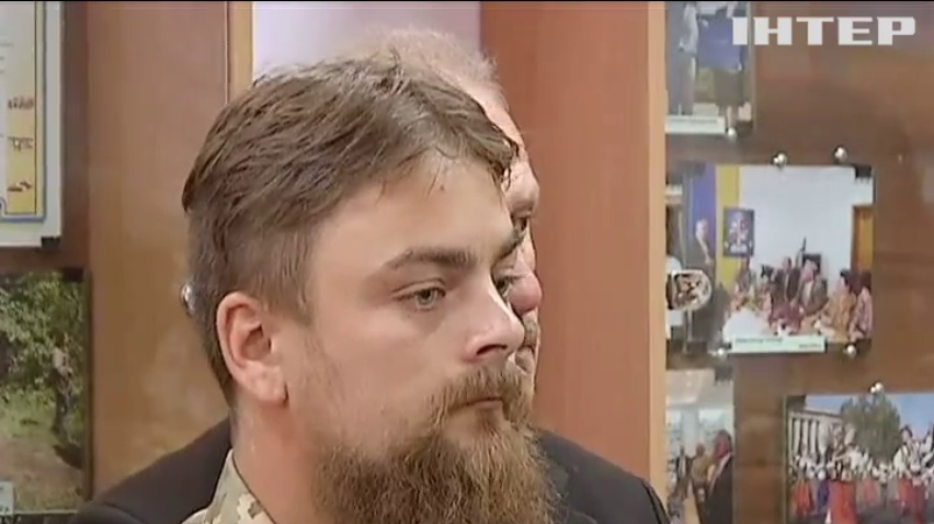 У Черкасах відкрили експозицію вчителям-військовим