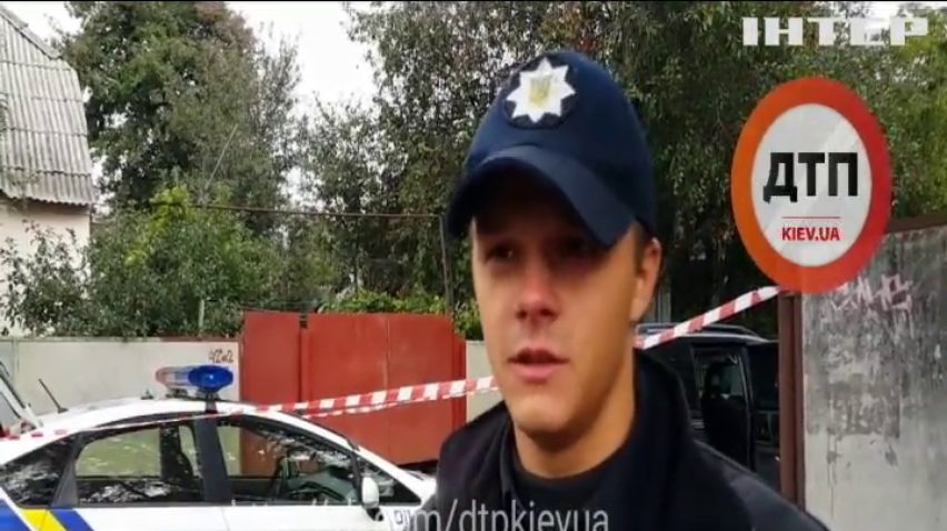 В Киеве подрались полицейский и водитель джипа