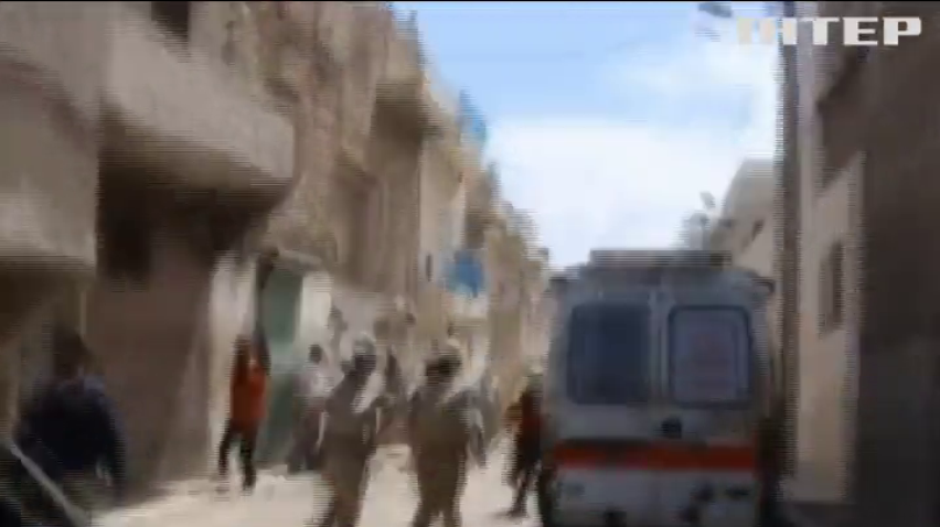 У Сирії місто Ідліб накрили вакуумними бомбами