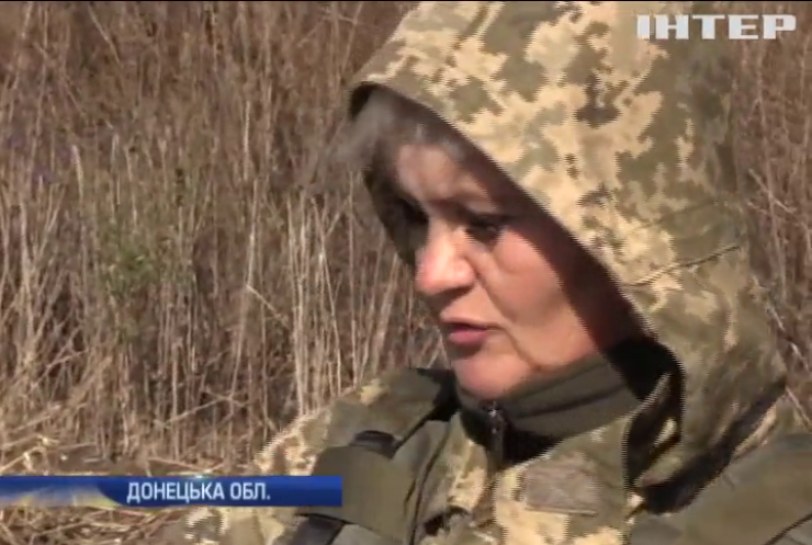 На Донбасі військові проводять навчальні стрільбища з БМП