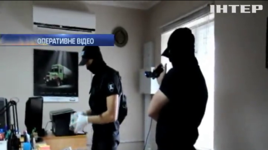 На Закарпатті викрили схему хабарництва серед митників