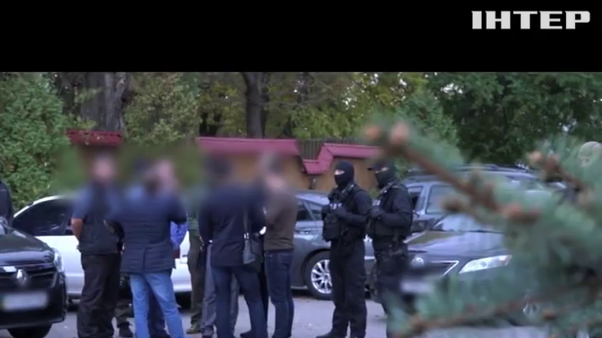 В Днепре судье грозит от 3 до 8 лет тюрьмы за взяточничество