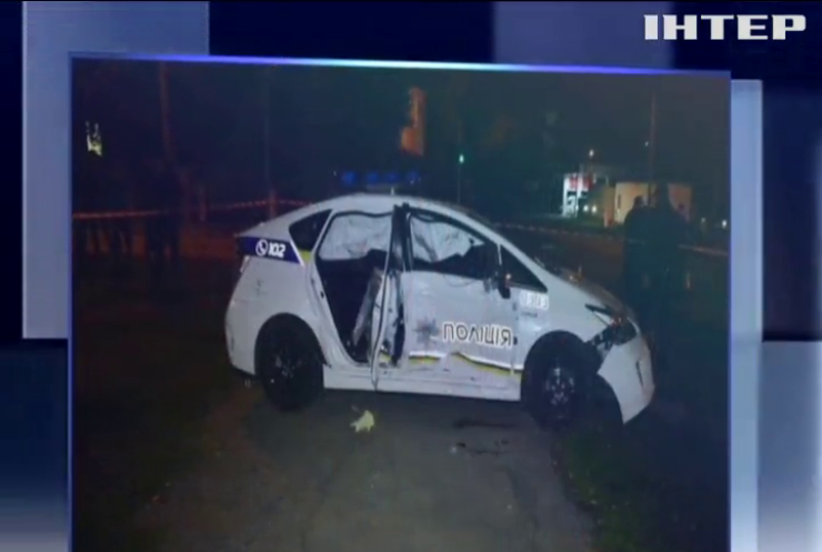 У Миколаєві розбилося авто поліції