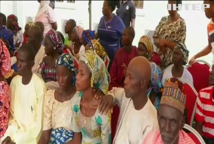 Ісламісти "Боко Харам" звільнили викрадених школярок