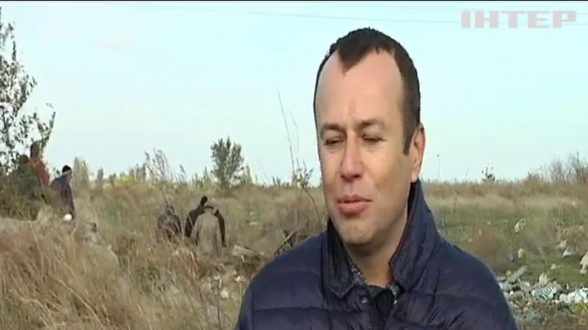 В Николаеве активисты обнаружили стихийные мусорные свалки