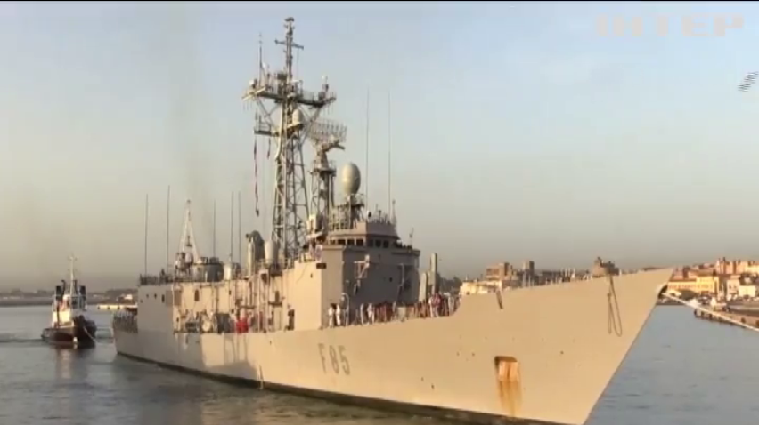 Біля Лівії затонув корабль з мігрантами