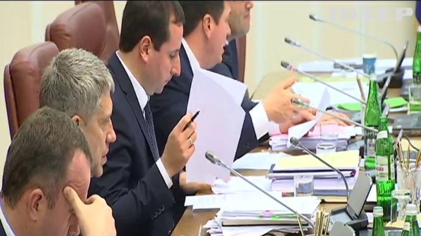 Підняття мінімальної зарплати не становить загрози українській економіки 
