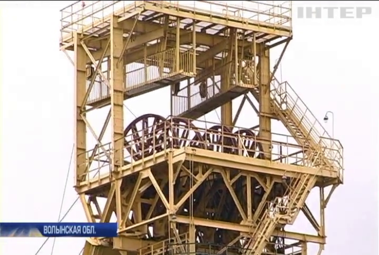 Работники шахты Нововолынская объявили голодовку из-за долгов по зарплатам