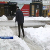 Захід України паралізувало снігопадом