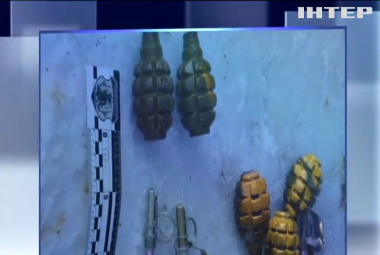 В Івано-Франківську знайшли схрон з гранатами