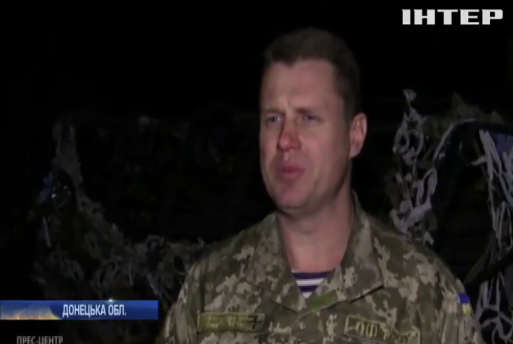 Бойовики на Донбасі обстрілюють військових з танків та мінометів