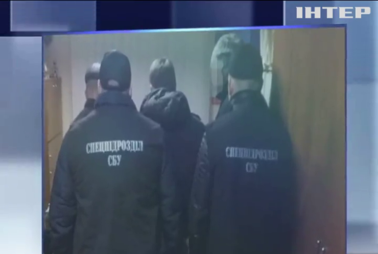 В Одесі поліцейський торгував дозволами на травматичну зброю