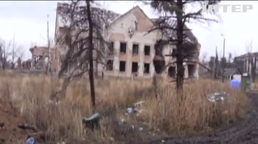 На Донбасі біля Кримського поранило чотирьох військових