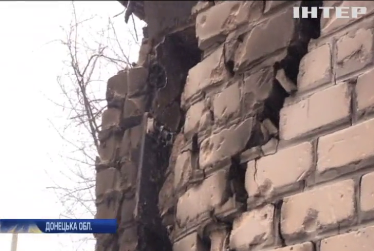 В зоні АТО бойовики намагаються зруйнувати будинки