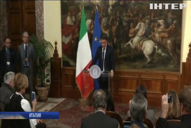 Премьер Италии подал в отставку после провала референдума