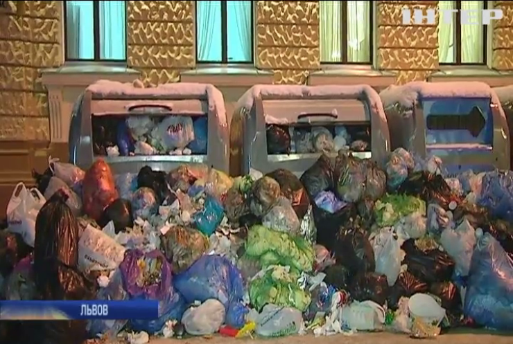 Вывозом мусора в центре Львове занимается фирма советника мэра