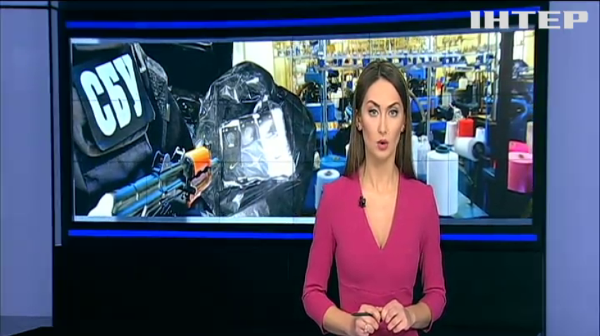 В Олександрії виготовляли елітні шкарпетки у підвалі
