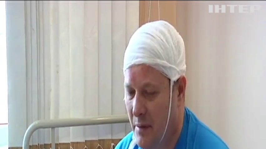 В Николаеве три "Деда Мороза" избили депутата облсовета 