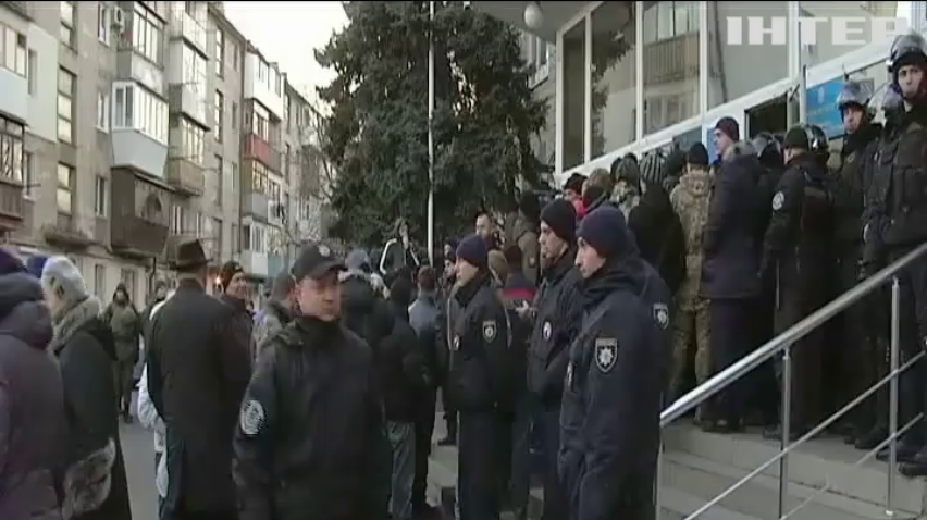 В Одессе люди вышли на протест из-за переименования улиц 