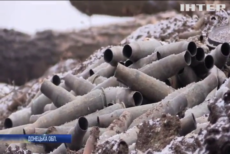 На Донбасі бойовики засипають мінами українські позиції