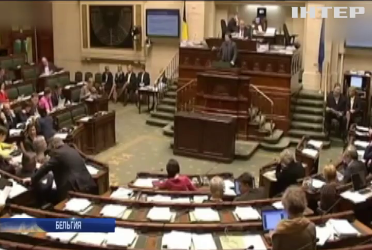 Депутаты в Бельгии отказались лишать себя бесплатного алкоголя на заседаниях 