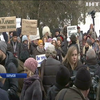 В Харькове протестуют против нового памятника в центре города