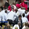 У парламенті ПАР побилися білі й червоні