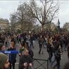 У Парижі підлітки заблокували 16 ліцеїв міста
