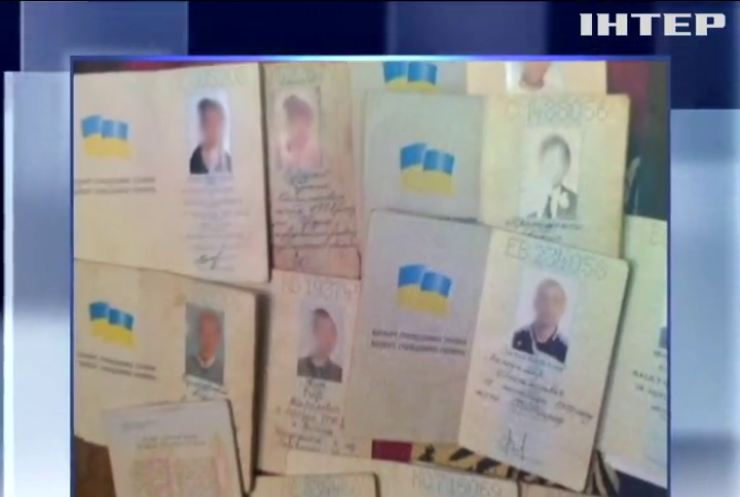 В Києві поліцейські катували та грабували людей