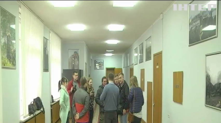 У Запоріжжі тривають обшуки у обладміністрації