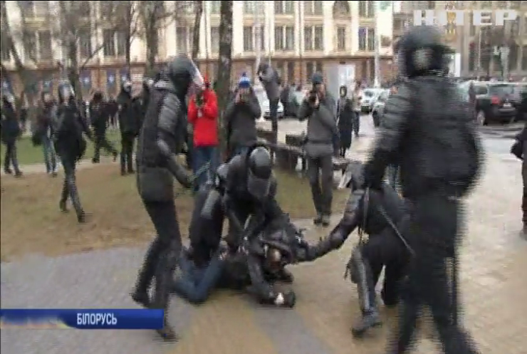 ОБСЄ засудила арешти протестувальників в Білорусі