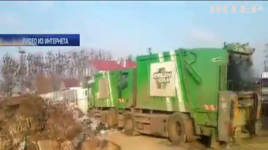 Во Львове обнаружили перевалочный пункт мусора