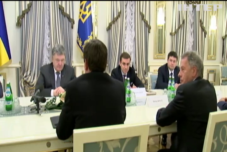 Порошенко пообещал евродепутатам продолжать реформы