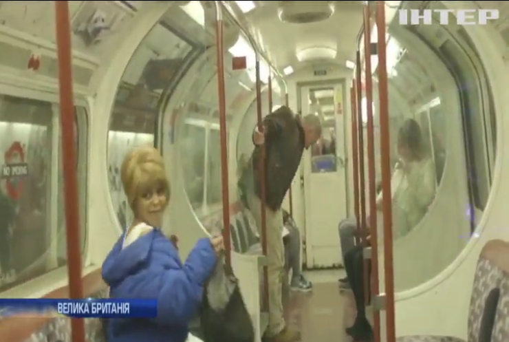 Діджеї зіграли сет в метро Лондона 