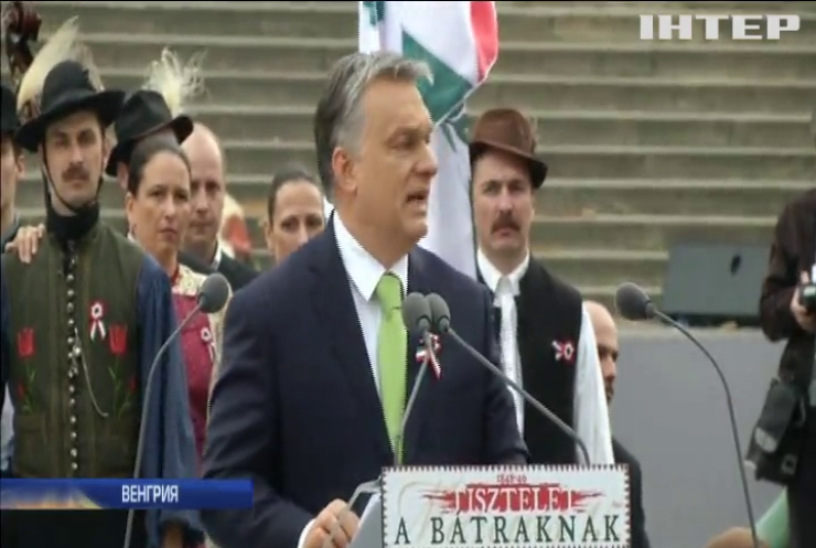 Европарламент собирается наказать премьера Венгрии (видео)