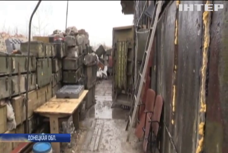 Война на Донбассе: тишина позволила бойцам укрепить позиции