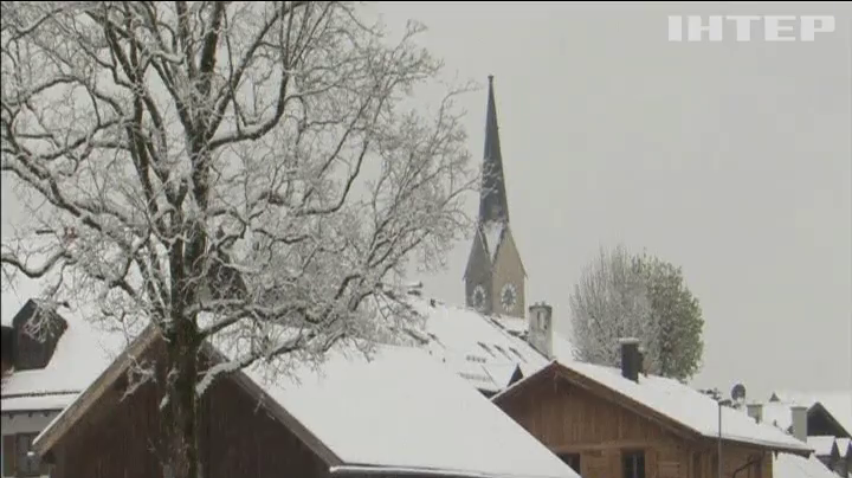 На Німеччину обрушився сніговий шторм