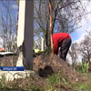 Під Слов'янськом сапери розміновують кладовище 