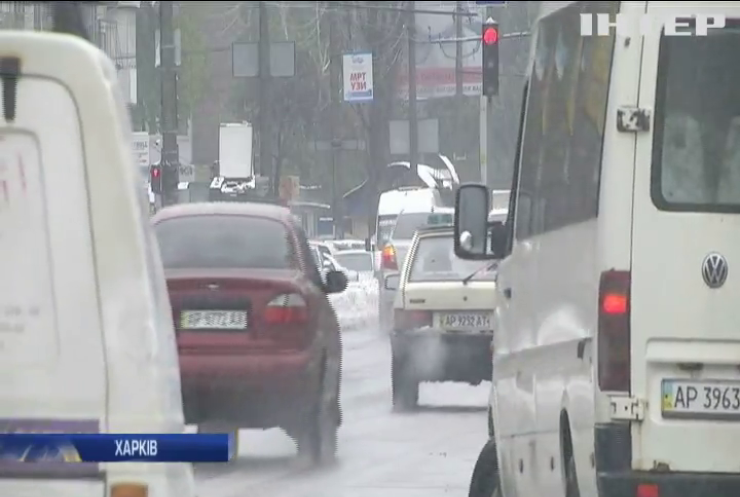 У Харківській області долають наслідки снігопаду