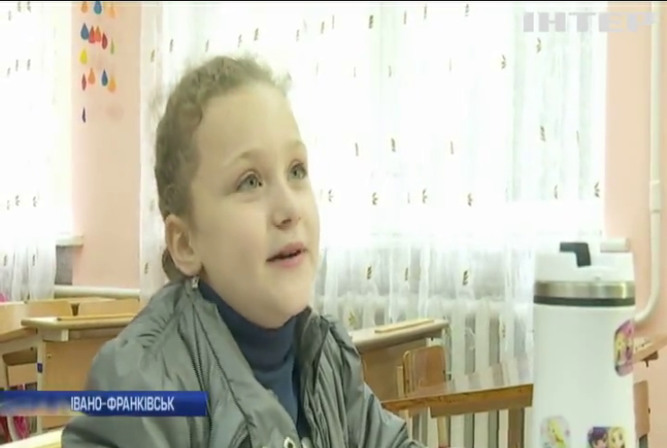 У Івано-Франківську вимагають ввімкнути опалення у школах
