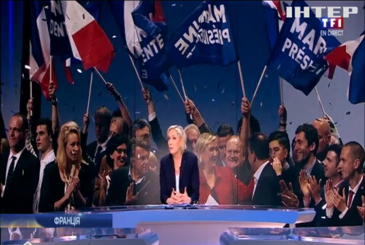 Марін Ле Пен планує заборонити ісламські організації у Франції
