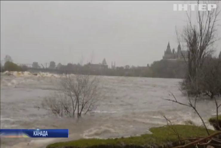 В Канаді через повінь затоплені тисячі будинків
