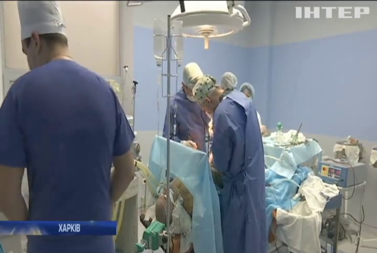 Онкологи у Харкові провели унікальну для України операцію