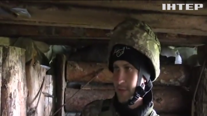 Под Авдеевкой военные охотятся на дроны противника