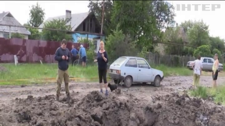 Боевики уничтожили школу, поликлинику и жилой дом в Красногоровке